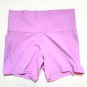 Athleta Salutation Stash pocket II 5 inch bike shorts 1X